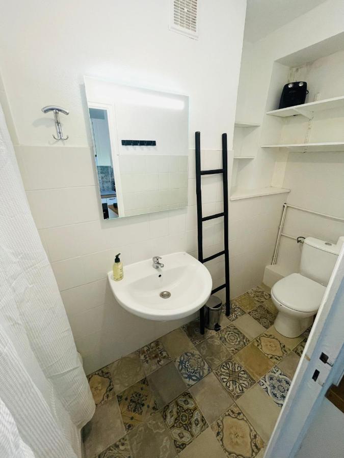Charmant T2, Centre Historique, Place Des Carmes Avignon Ngoại thất bức ảnh
